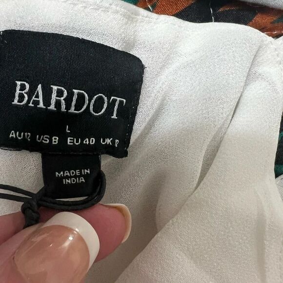 Bardot Slip Dress In Oyster large slit in front adjustable straps maxi - Picture 6 of 13